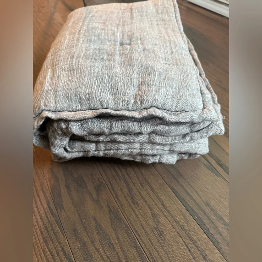 Restoration Hardware 2 Standard Grey Linen Gauze Shams 20x28